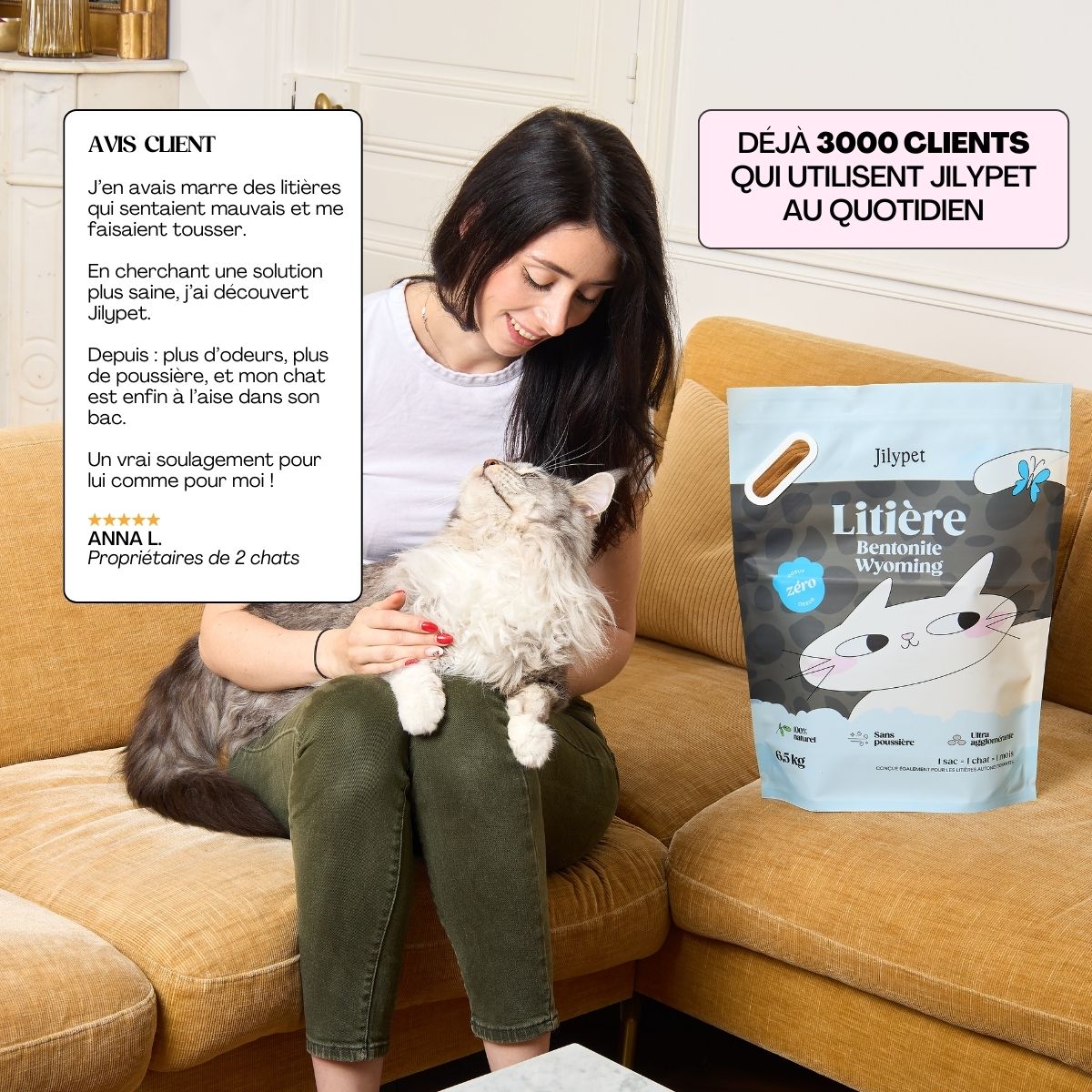 Cliente tenant son chat à côté d’un sac de litière Jilypet naturelle et propre.